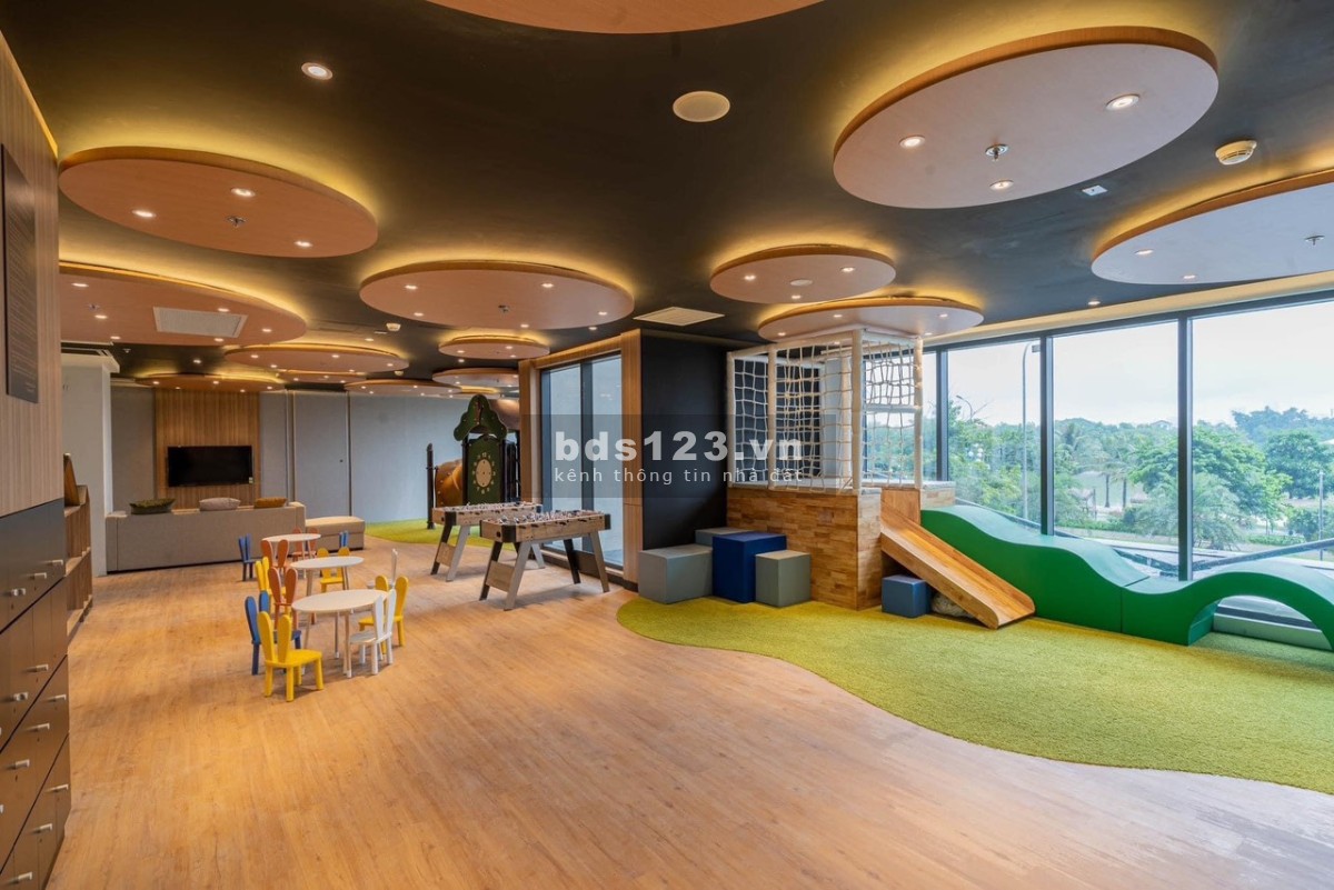 Masteri Vinhomes Smart City căn view hồ hướng ĐB 46m2 chỉ 2,x tỉ