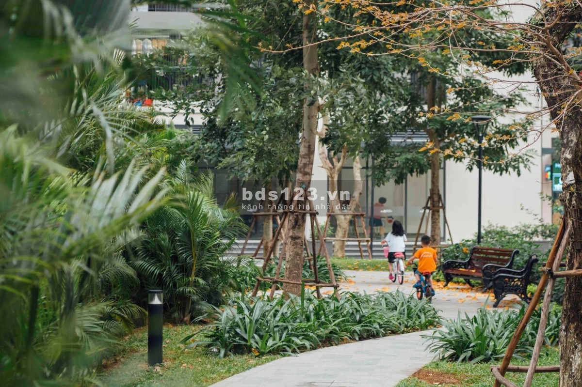 Masteri Vinhomes Smart City căn view hồ hướng ĐB 46m2 chỉ 2,x tỉ