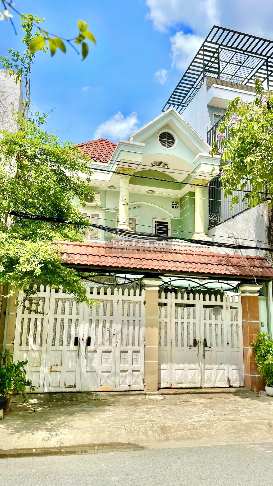 Xuất cảnh bán biệt thự 7x21m mặt tiền đường số cư xá Ngân Hàng, quận 7