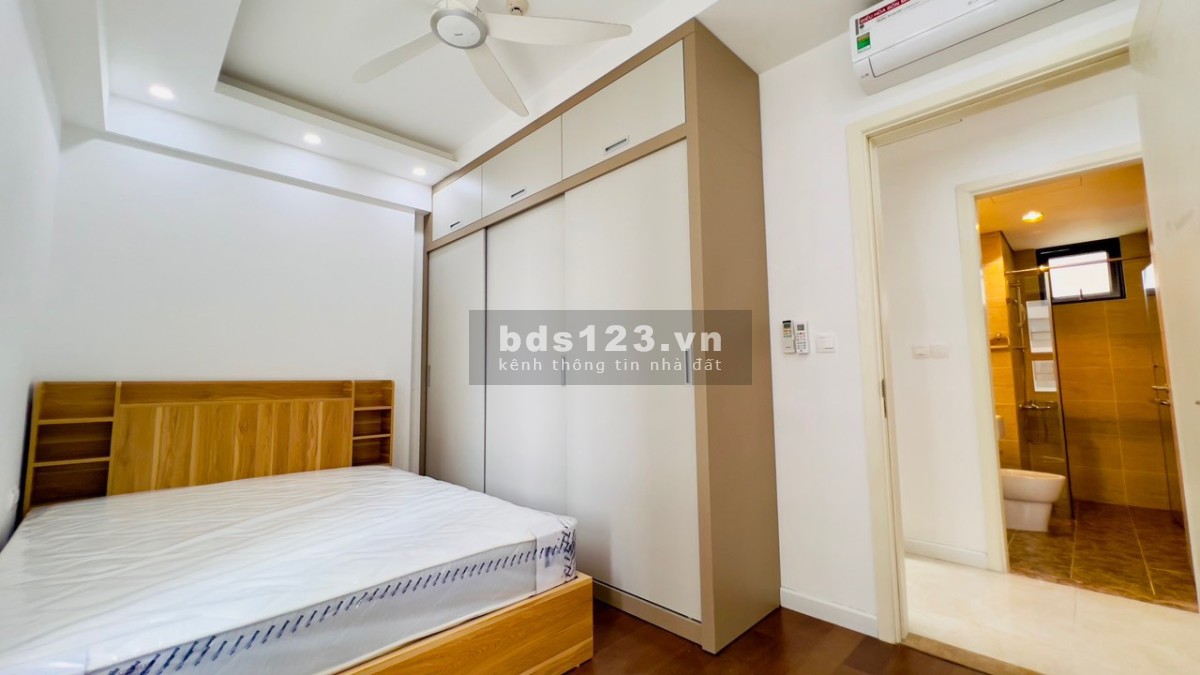 Cho thuê căn hộ cao cấp 2 phòng ngủ, 1 vệ sinh, đủ đồ, vào ở ngay
