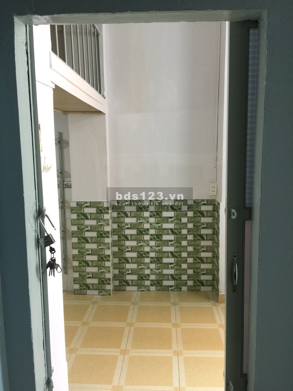 Cho thuê căn hộ mini có gác lửng 26m2 số 22 Nguyễn Trãi P Bến Thành Q1