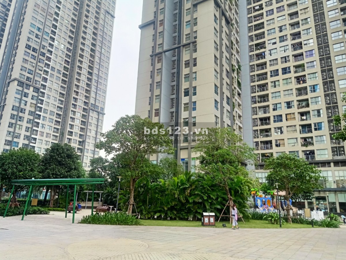 Chính chủ gửi bán căn Shop 2 tầng Vinhomes Gardenia, Đường Hàm Nghi, Cầu Diễn, Nam Từ Liêm, Hà Nội.