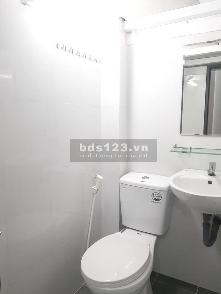 Cho thuê Căn Hộ Studio có Gác Lửng – Đủ nội thất thông hẻm 69 Đường D2, Phường 25, Q. Bình Thạnh.