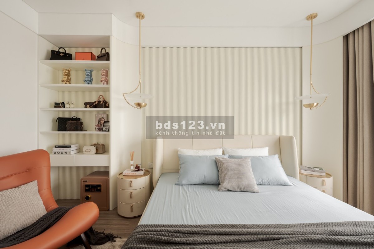Bán nhanh CH 2PN 64m2 Vinhomes, giá 2. X tỷ, full đồ đẹp, có thương lượng