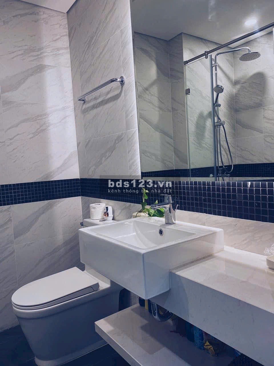 Bán CH Ngoại Giao Đoàn 3PN & 2WC giá 5.4 tỷ, View Đông Nam