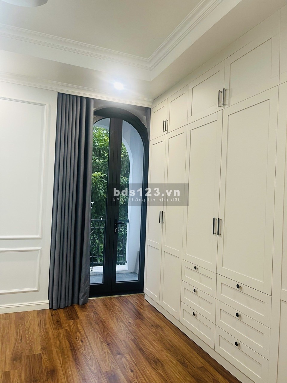 Biệt thự song lập hoàn thiện full nội thất đẹp Sao Biển 15 giá 23,499 tỷ bao thuế phí