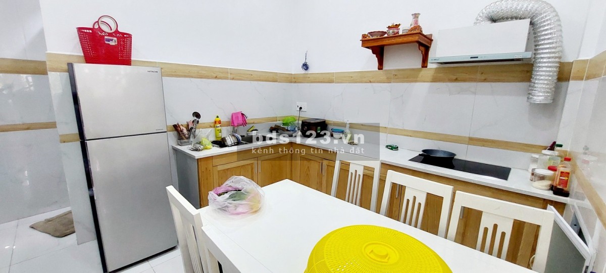 Bán nhà mặt phố view Landmark đường 30 Trần Não, An Khánh Quận 2. DT 100m2, 5 tầng. Giá 15 tỷ.