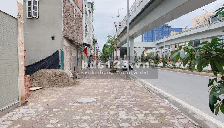 Bán đất mặt ngõ ô tô tránh 140m2 MT7 25 tỷ 10m mặt phố, phù hợp xây toà văn phòng