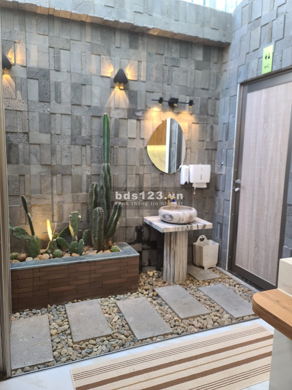 Bán nhà 5 tầng, 90m2, có hầm và thang máy, vip An Khánh, Quận 2. Chỉ nhỉnh 18 tỷ