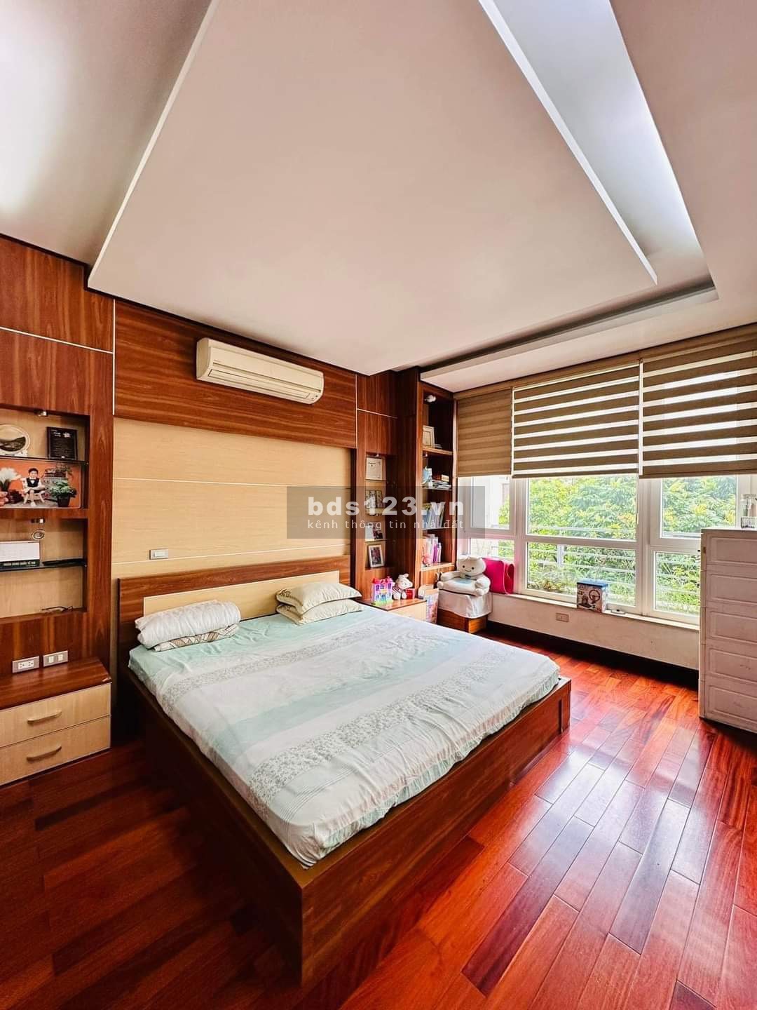 Bán nhà Nguyễn Cơ Thạch, 65m2, 8 tầng, 1 hầm, thang máy, vỉa hè rộng, kinh doanh, nhỉnh 18 tỷ