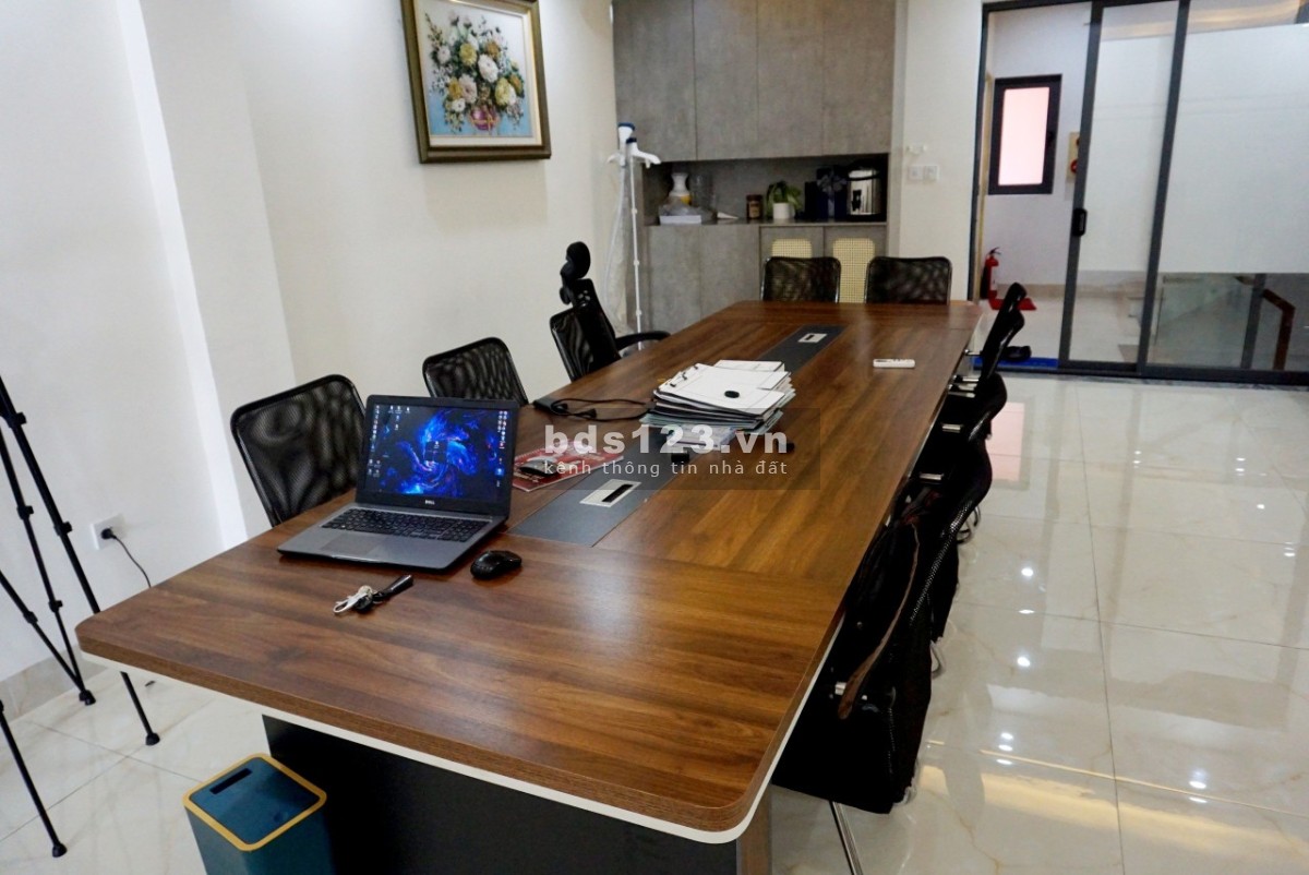 Cực Hot, Sàn văn phòng 90m2 Đẹp và Rẻ nhất quận Cầu Giấy