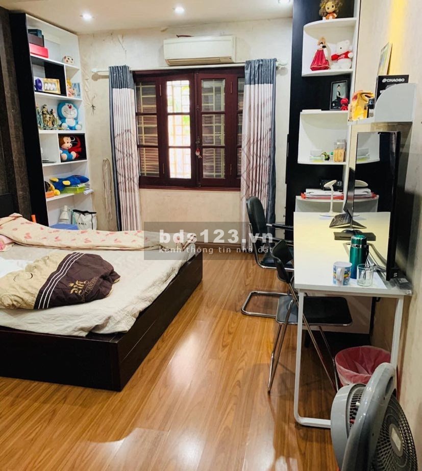 Mặt phố Xã Đàn 2. 7m mặt tiền 5 tầng, oto đỗ trong nhà, 11,8 tỷ có TL