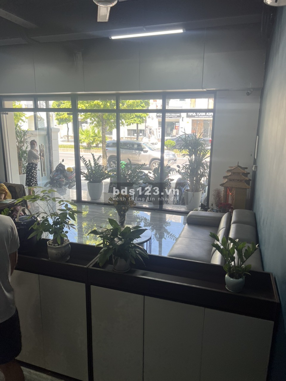 Shopouse sổ lâu dài đầu TTTM Vincom đã hoàn thiện cho thuê, giá 18,440 tỷ bao phí