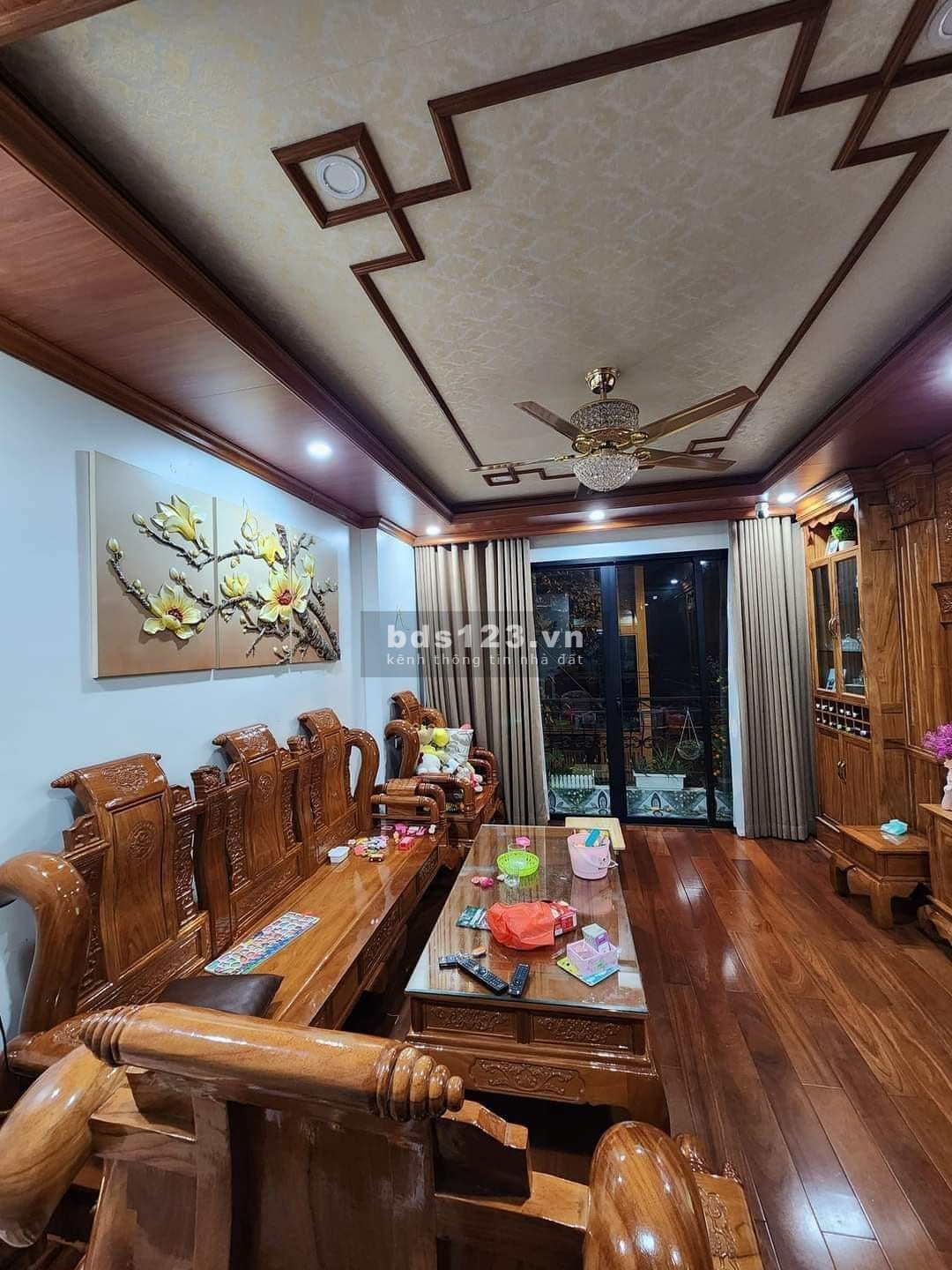 Bán nhà Lê Trọng Tấn, Hà Đông, Liền Kề, Phân Lô Vỉa Hè, 4 Tầng 63 m2, Ô chờ thang máy, Ô tô đỗ cửa.
