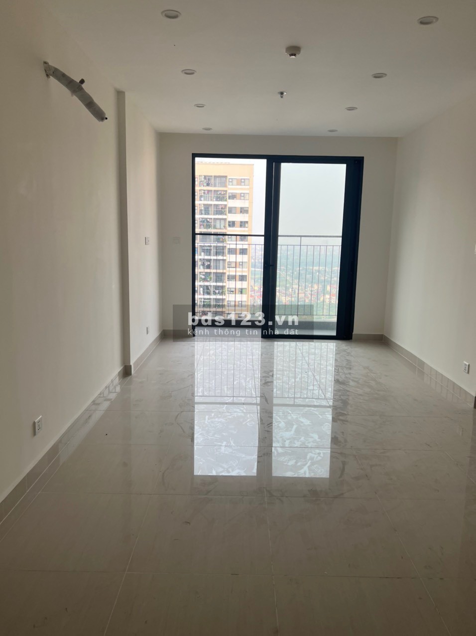 Giá rẻ Studio 30m 1.380 thu về nguyên bản GS1 Vinhomes Smart City