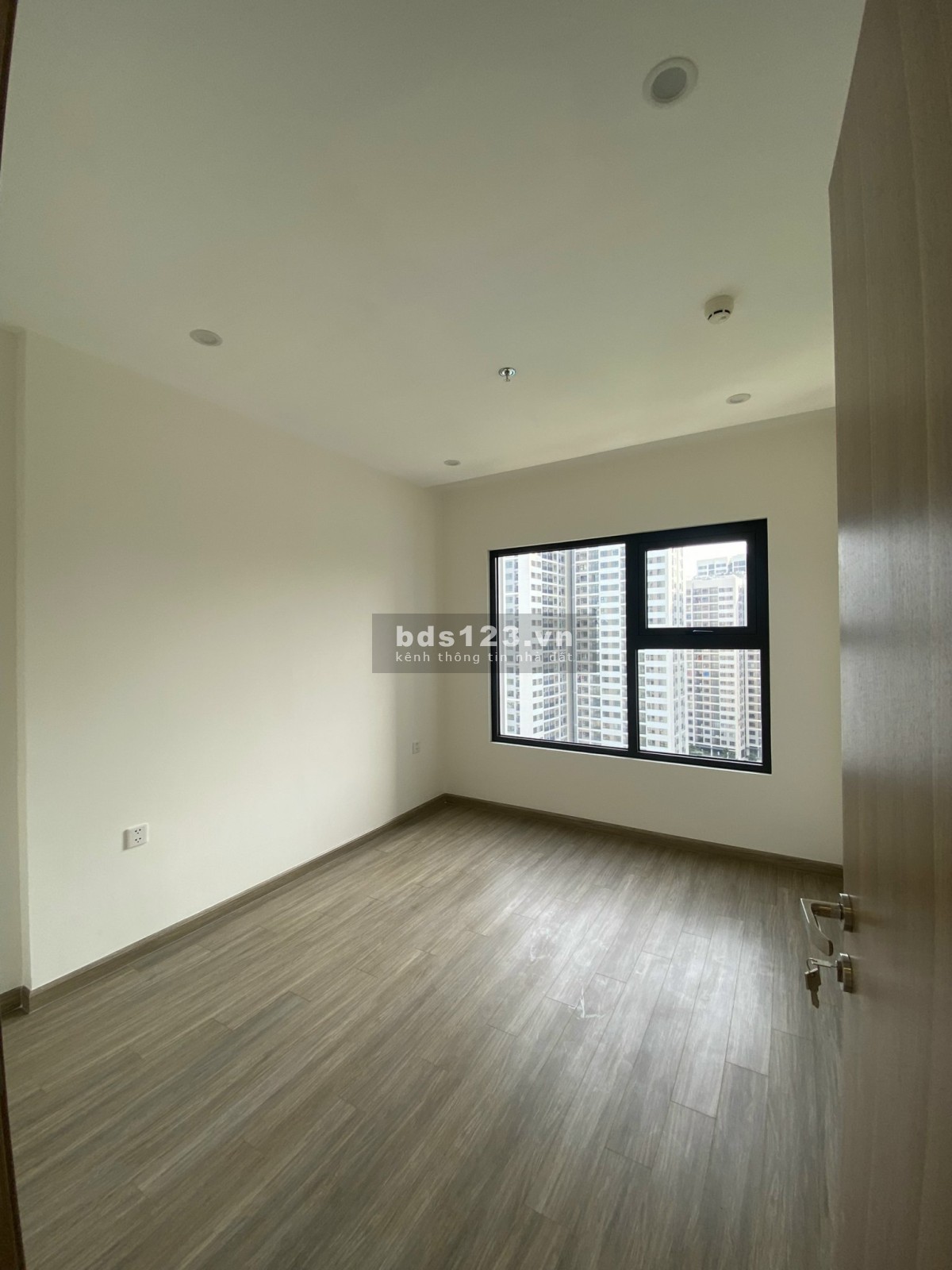 Cho thuê căn hộ Studio, 1PN+, 2Pn2WC, 3PN tại KĐT Vinhomes Grand Park LH: 0909290658