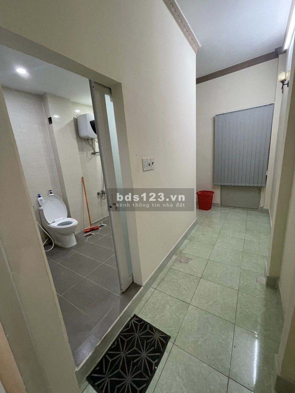 Bán nhà Phạm Văn Hai Tân Bình xe hơi đỗ cửa 43m 2 tầng khu an ninh 5.. tỷ