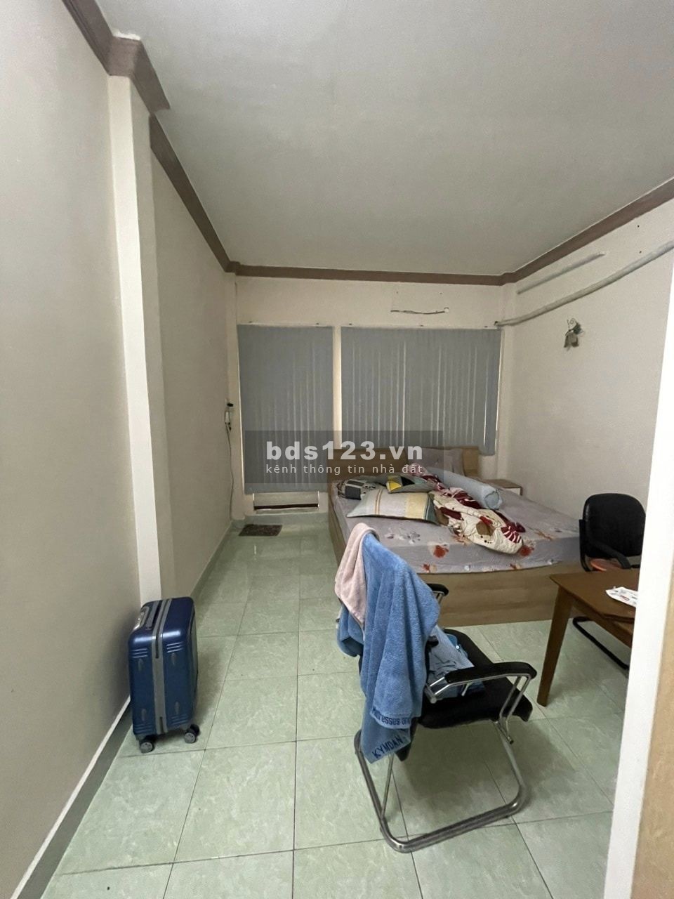 Bán nhà Phạm Văn Hai Tân Bình xe hơi đỗ cửa 43m 2 tầng khu an ninh 5.. tỷ