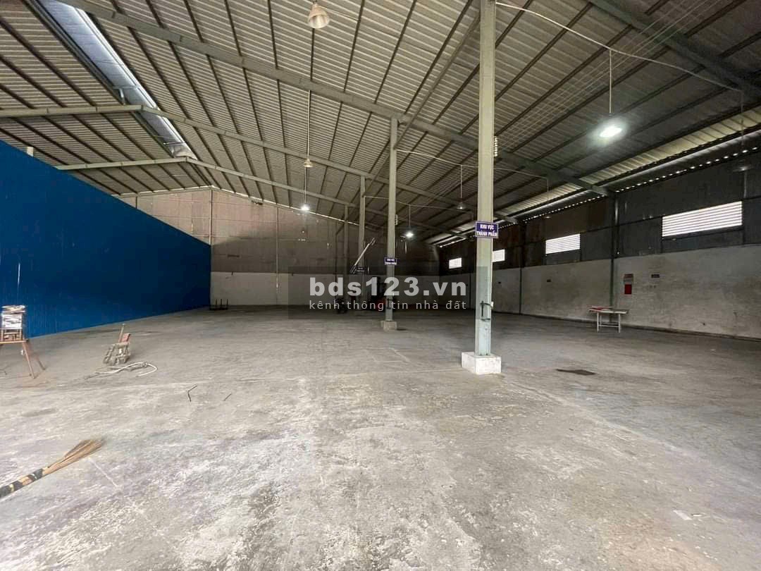 Cho thuê 900m2 kho đường Tăng Nhơn Phú, Quận 9, Thủ Đức