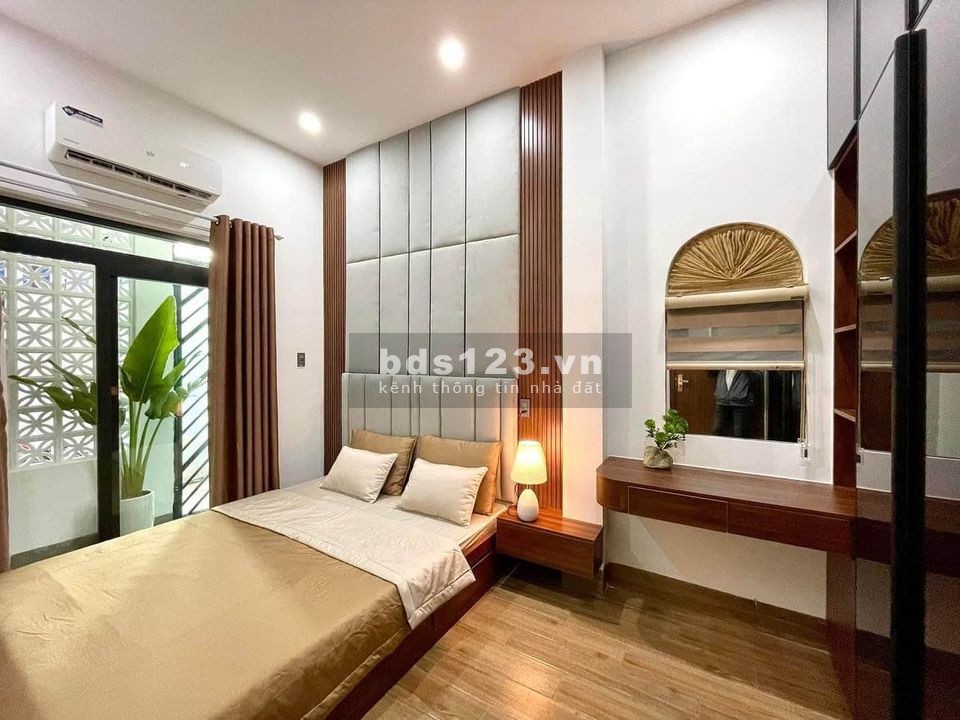 Cách phố 50m, 3 ngủ đẹp dân tự xây, về ở luôn, giá 3.65 tỷ, Ngỗ Quyền, Hà Đông