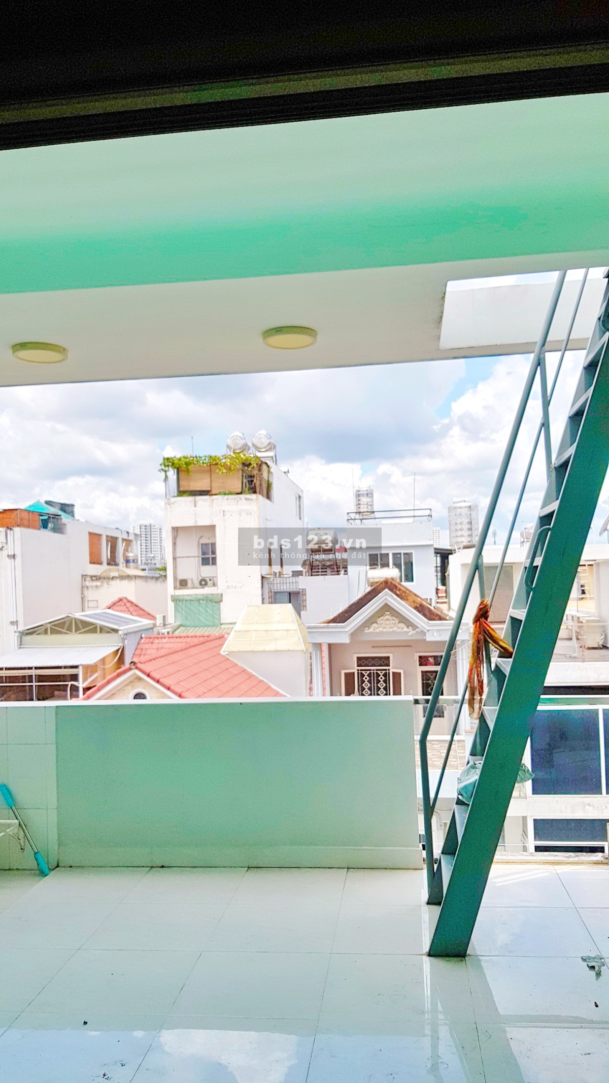Bán nhà mặt tiền Đường Số Tân Quy 3 lầu sân thượng DT 4.5x15m giá chỉ 8.8 tỷ