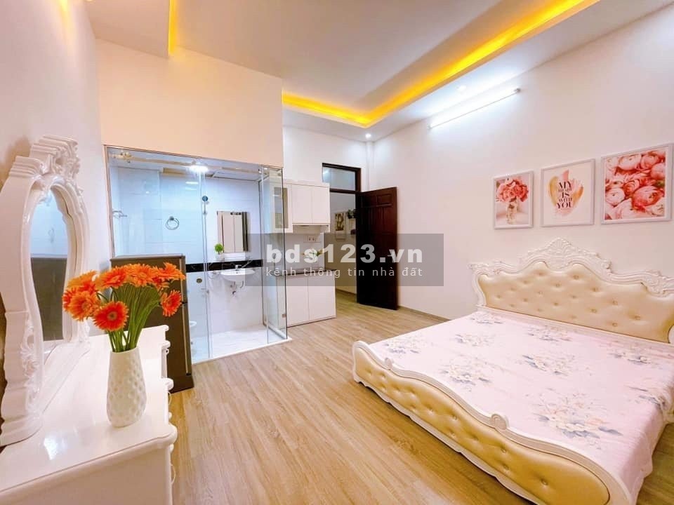 Bán nhà cực hiếm Đống Đa - nhỏ nhưng có võ - 20m2 - 4 tầng siêu đẹp, nhỉnh 1.9 tỷ - mặt tiền rộng.