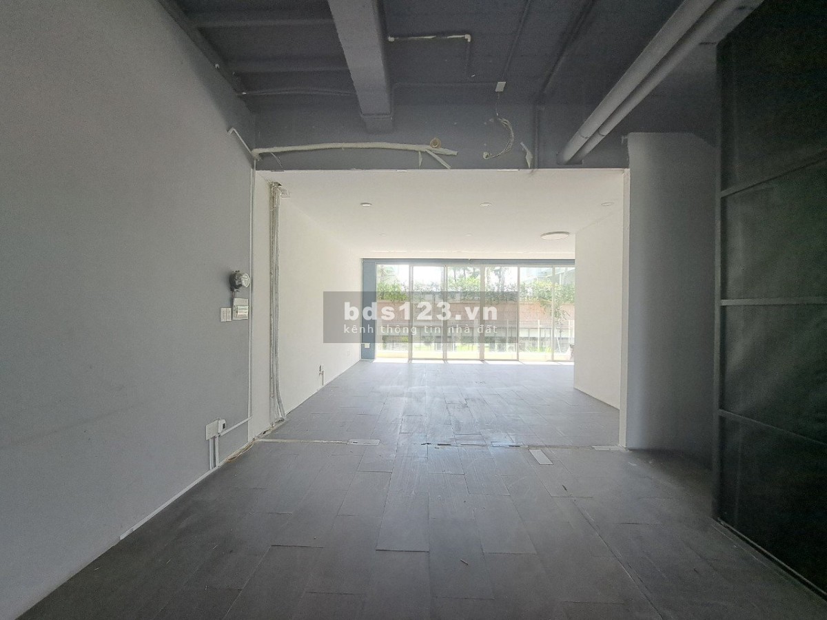 Cho thuê nguyên căn shophouse Nguyễn Cơ Thạch, sala quận 2