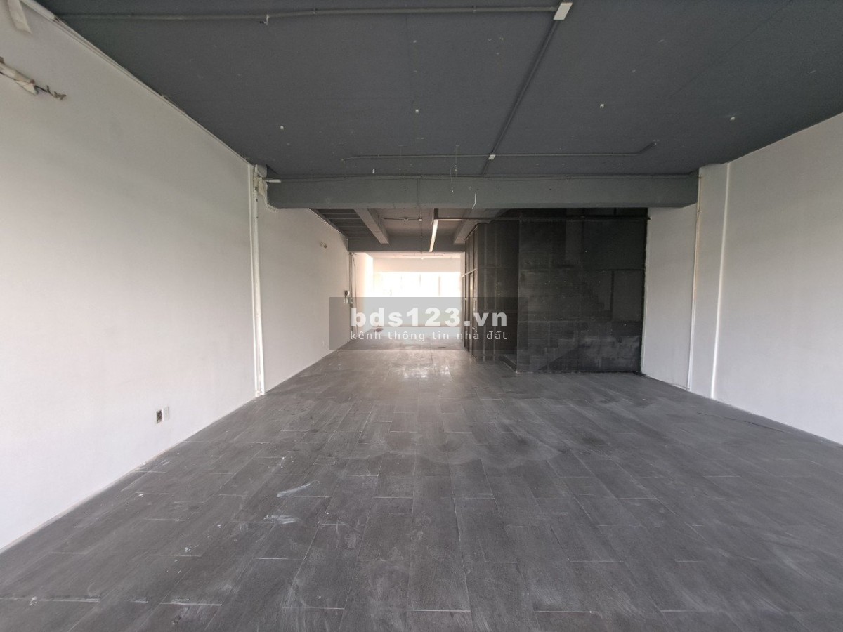 Cho thuê nguyên căn shophouse Nguyễn Cơ Thạch, sala quận 2