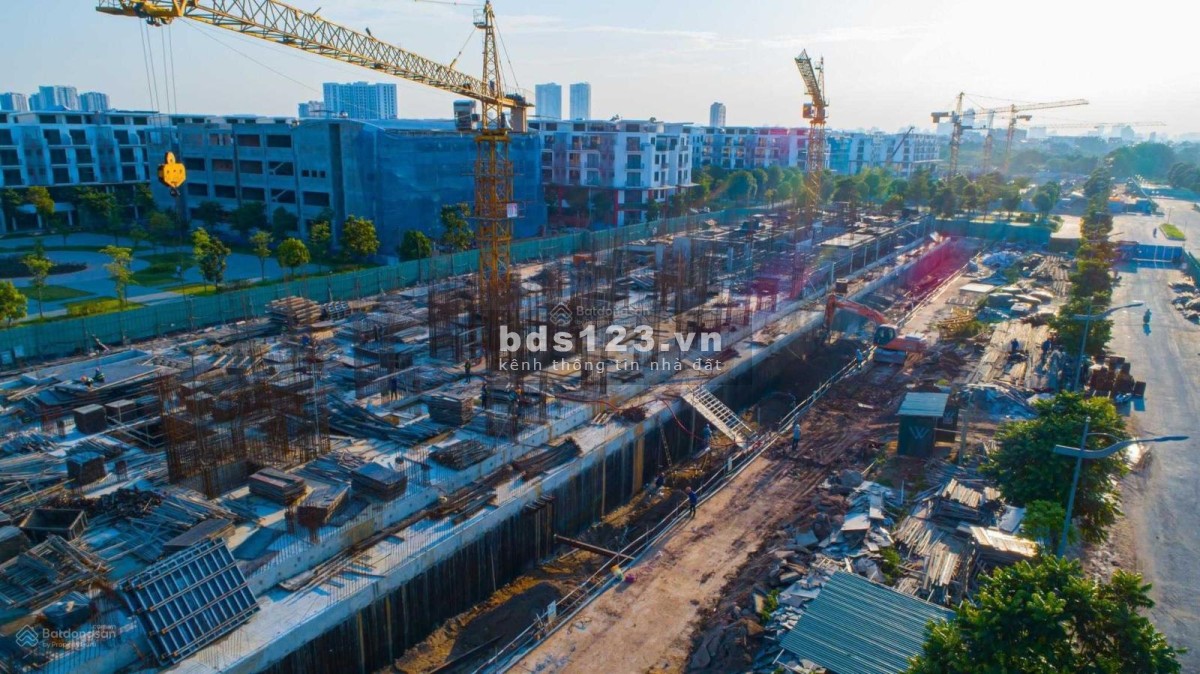 Bán chung cư trung tâm quận Long Biên, liền kề phố cổ, view hồ, view sông Khai Sơn City