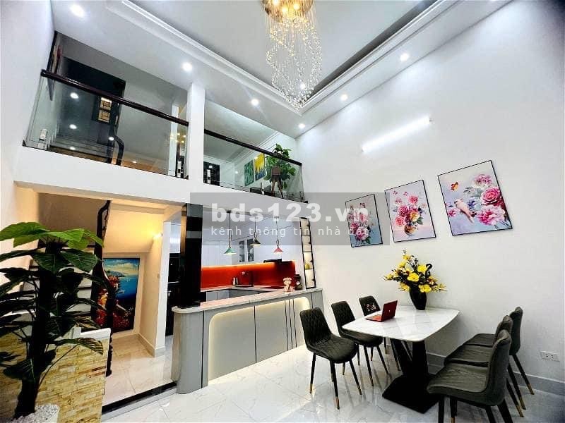 Ngõ Thịnh Hào. Tôn Đức Thắng, lô góc thiết kế đẹp 56m2, 6 tầng, hơn 6 tỷ