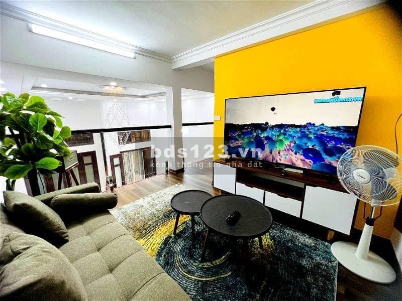Ngõ Thịnh Hào. Tôn Đức Thắng, lô góc thiết kế đẹp 56m2, 6 tầng, hơn 6 tỷ