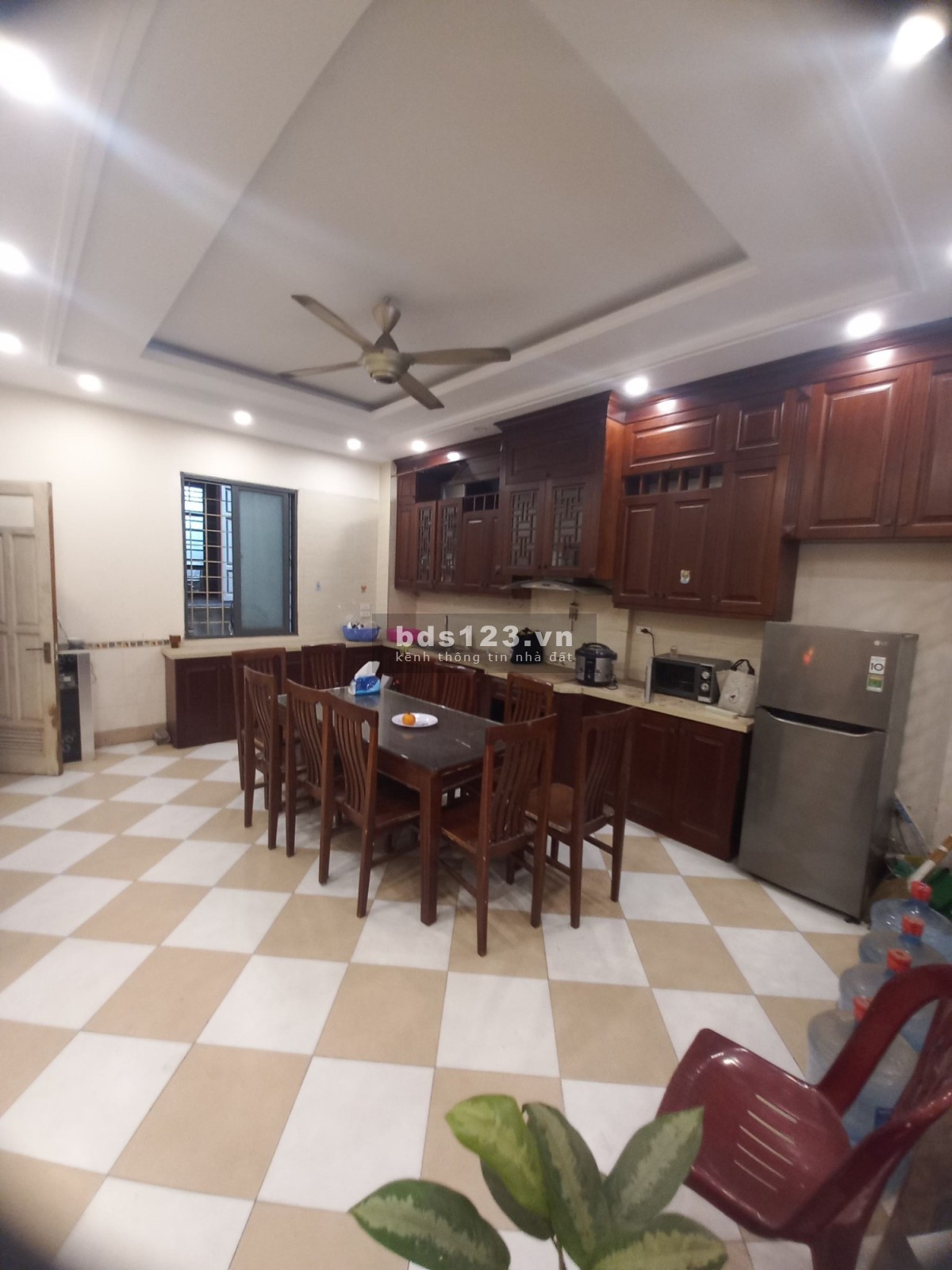 Bán Nhà Khu Vực Phùng Khoang, Mặt Tiền Rộng, OTO đỗ, Diện Tích 92m2, Giảm sốc 10 tỷ