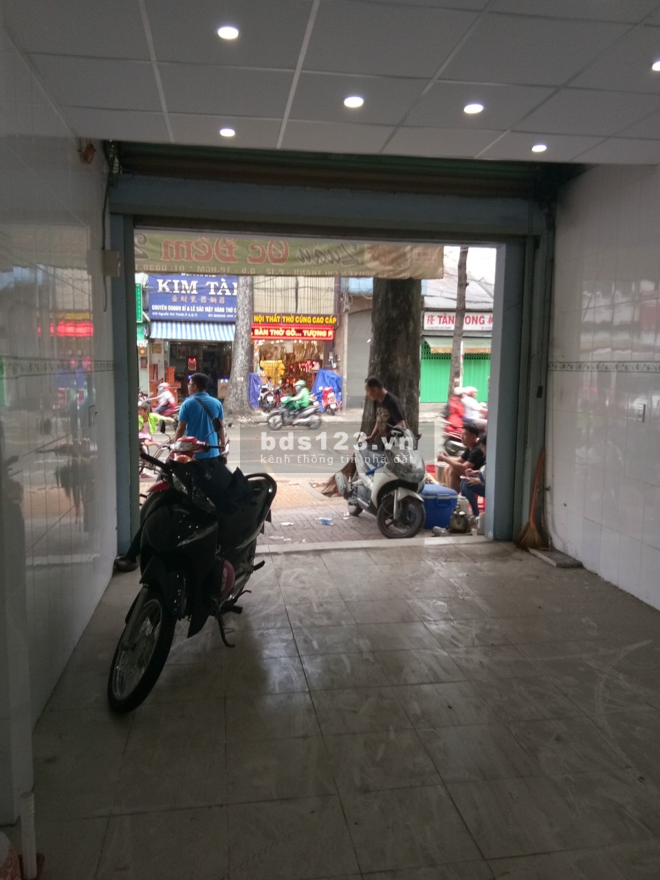 Mặt tiền Nguyễn Chí Thanh Q5 4x17 bên cạnh bệnh viện Chợ Rẫy