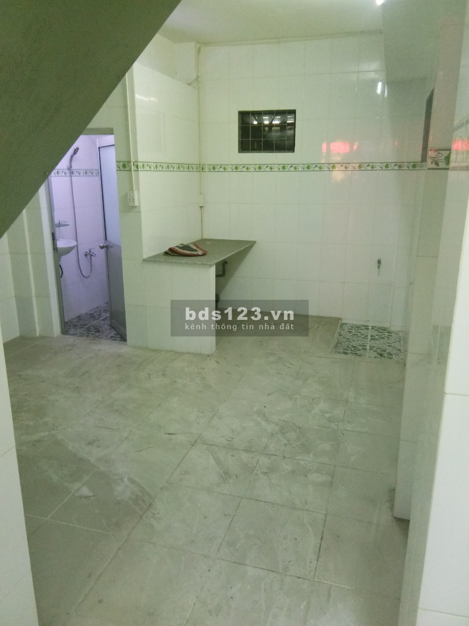 Mặt tiền Nguyễn Chí Thanh Q5 4x17 bên cạnh bệnh viện Chợ Rẫy
