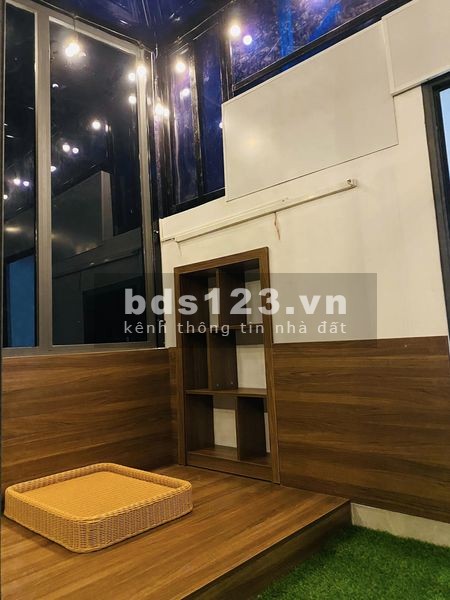 Chính chủ bán Nhà Ngọc Thụy - Long Biên - Ngõ thông - Ô tô ngủ trong nhà - có thang máy