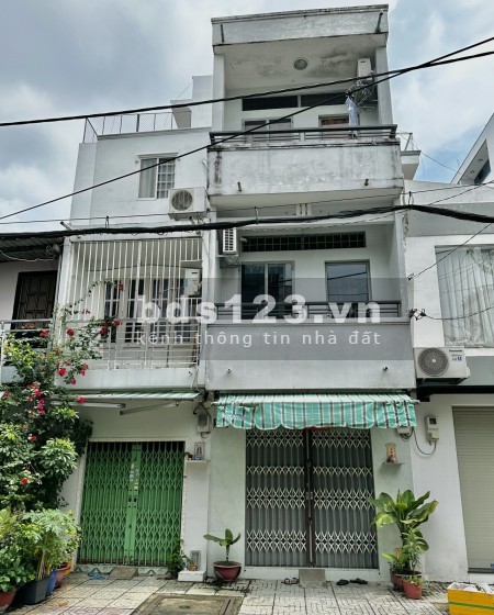 Bán nhà, Huỳnh Thiện Lộc, Tân Phú, 3 tầng, 44m2, 2 tỷ.