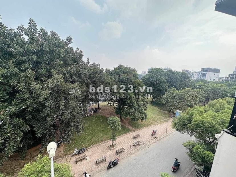 Bán nhà mặt tiền hồ ba mẫu, siêu phẩm vừa ở vừa kinh doanh 48m2, 4 tầng, giá rẻ chỉ hơn 14 tỷ