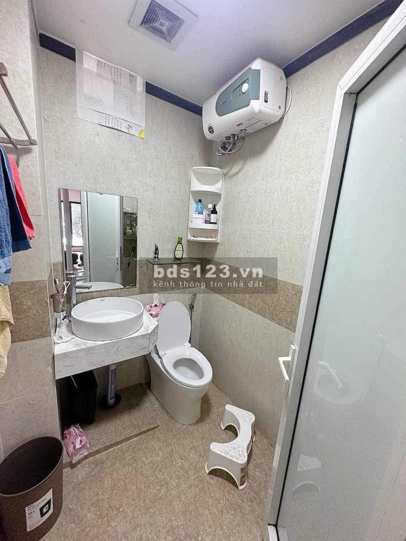 Bán nhà mặt tiền hồ ba mẫu, siêu phẩm vừa ở vừa kinh doanh 48m2, 4 tầng, giá rẻ chỉ hơn 14 tỷ