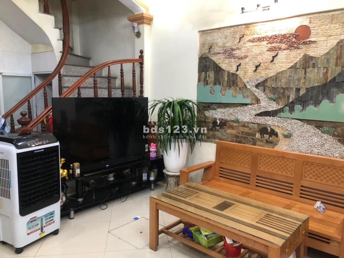 Bán nhà mặt tiền Hà Nội rộng 5 tầng Phố Thịnh Liệt - Hoàng Mai