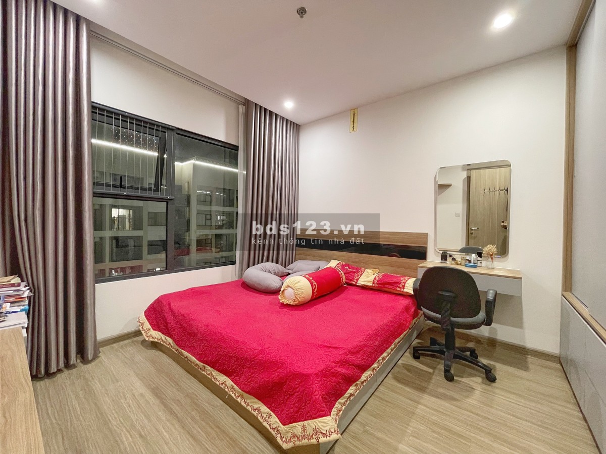 Chính chủ cần bán gấp căn 80m2 3PN giá chỉ 2.4 tỷ tại Vinhomes Ocean Park Gia Lâm