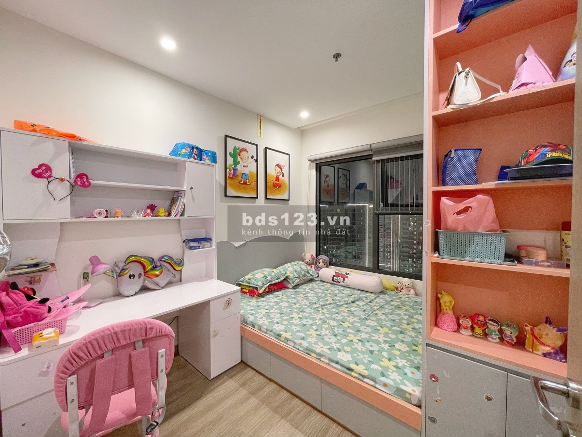 Chính chủ cần bán gấp căn 80m2 3PN giá chỉ 2.4 tỷ tại Vinhomes Ocean Park Gia Lâm