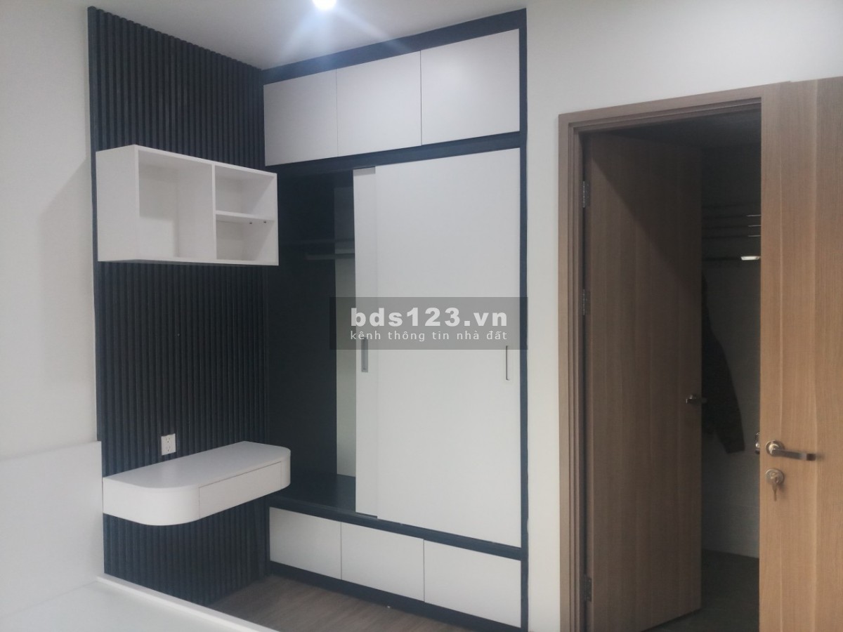 Bán căn hộ 2PN diện tích 64m2 tại chung cư Vinhomes Smart City. Có thương lượng