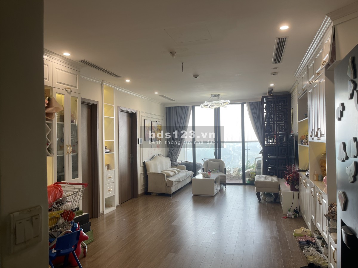 Bán căn hộ chung cư Sky Lake 3PN/1002 - Đủ đồ - View hồ bơi
