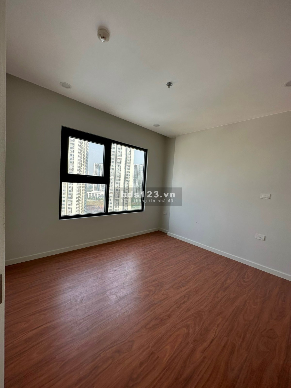 0588888328 - Bán nhanh căn hộ Vin Smart 3pn2wc - 75m2 - Imperia Smart city - Tòa I5 Nam Từ Liêm