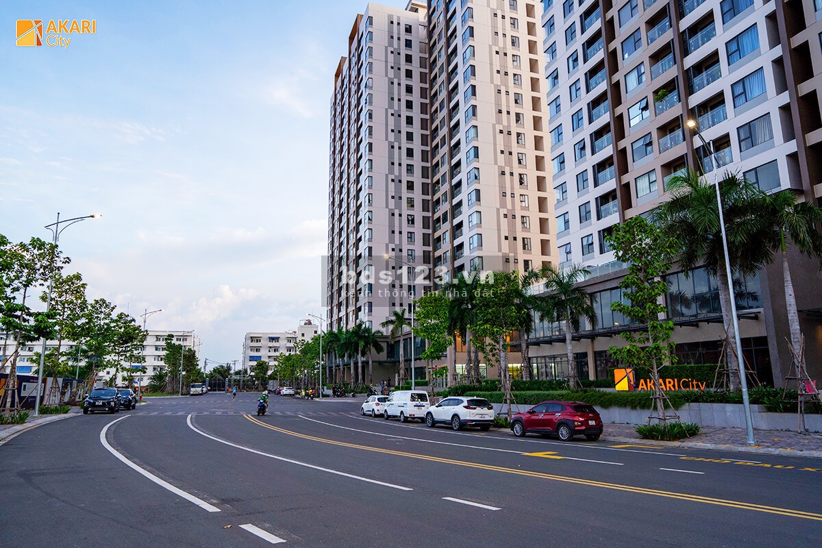 Shophouse Akari m/tiền Võ.V.Kiệt 217m2 2Tầng phục vụ 5000 căn hộ và trường liên cấp 123, c/khấu tốt