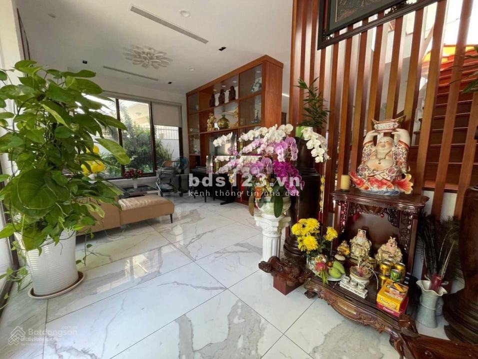 Bán biệt thự siêu VIP HXH Biện Biên Phủ Q3 (8x18m) 3 tầng, công nhận 144m2, giá tốt nhất thị trường