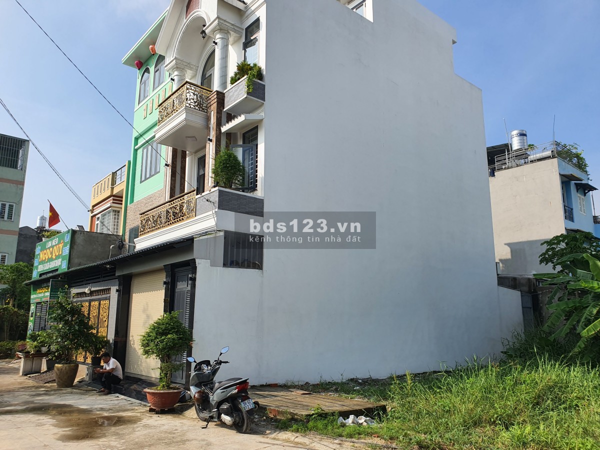 Chính chủ bán lô đất thổ cư sổ hồng riêng, đường Thạnh Xuân 25, Q12, giá chỉ 3.5 tỷ (bao hết, tl)