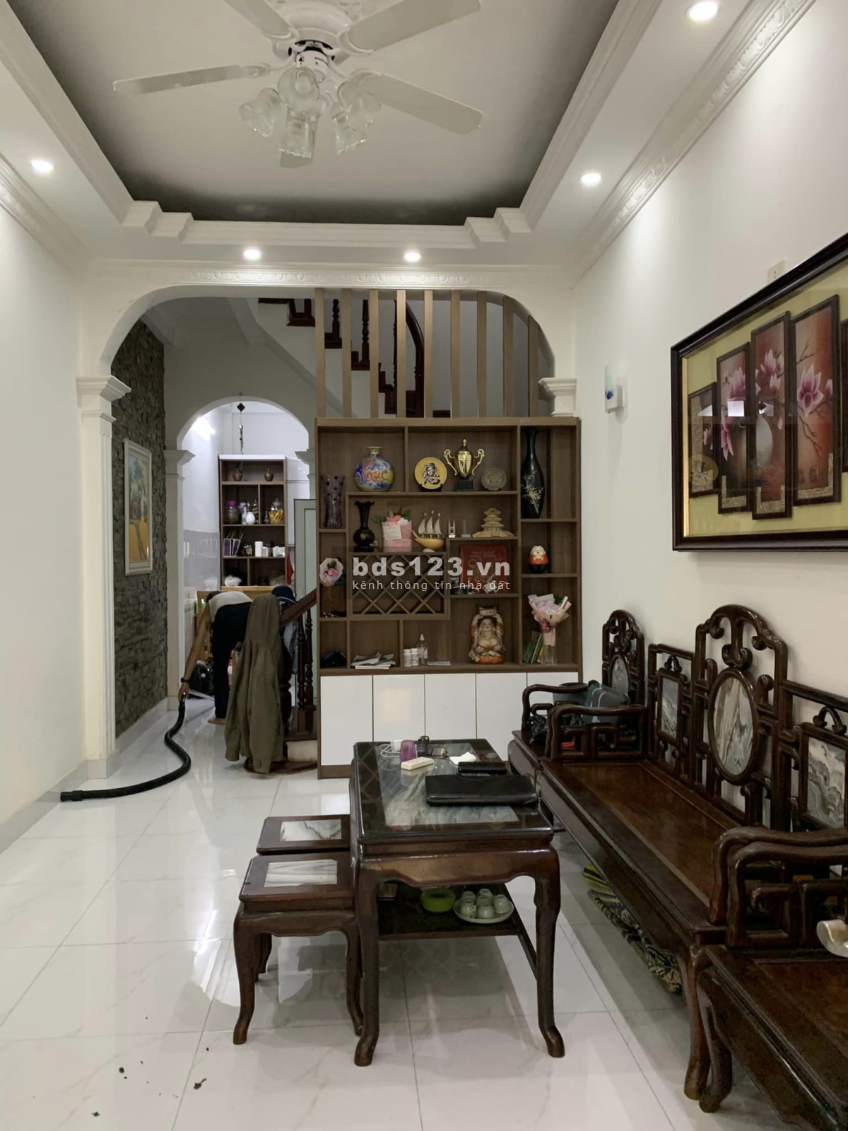 Hoàng Văn Thái – Thanh Xuân - Ô tô đổ cửa 2 thoáng, ngõ thông, view thoáng sân quân đội.