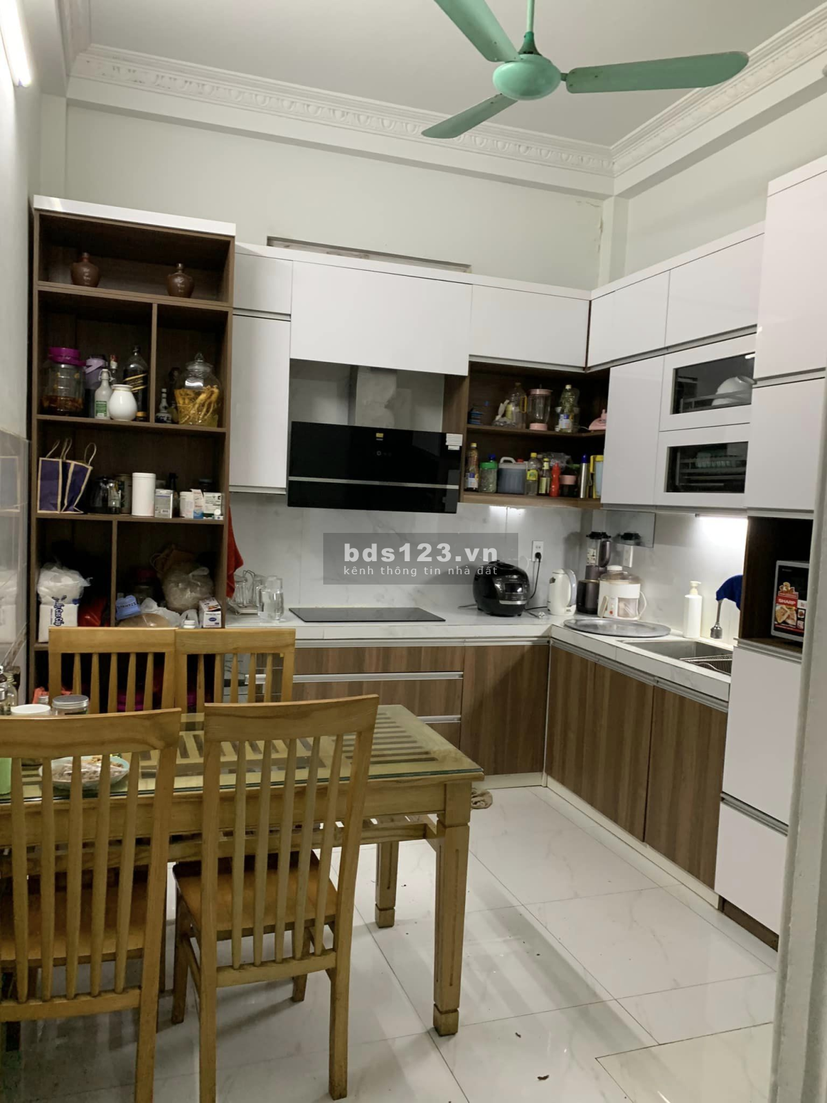 Hoàng Văn Thái – Thanh Xuân - Ô tô đổ cửa 2 thoáng, ngõ thông, view thoáng sân quân đội.