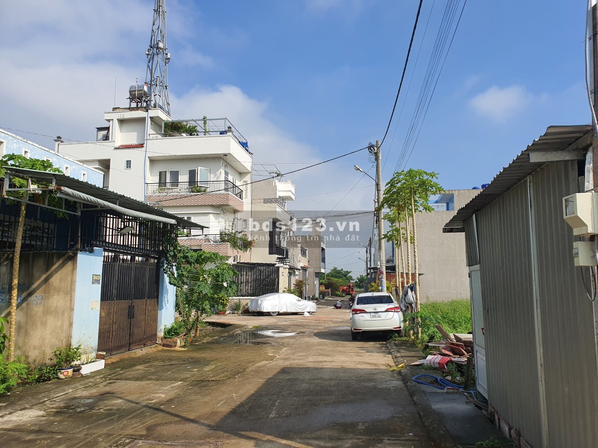 Chính chủ bán lô đất thổ cư sổ hồng riêng, đường Thạnh Xuân 25, Q12, giá chỉ 3.5 tỷ (bao hết, tl)